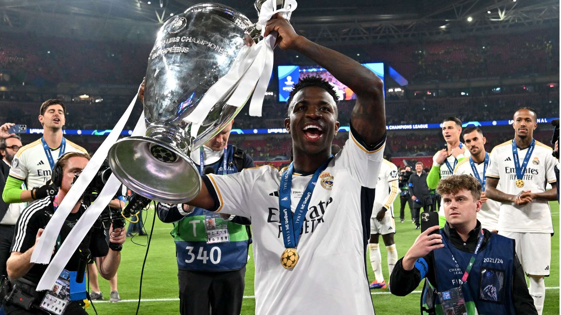 始终把职业 始终把职业